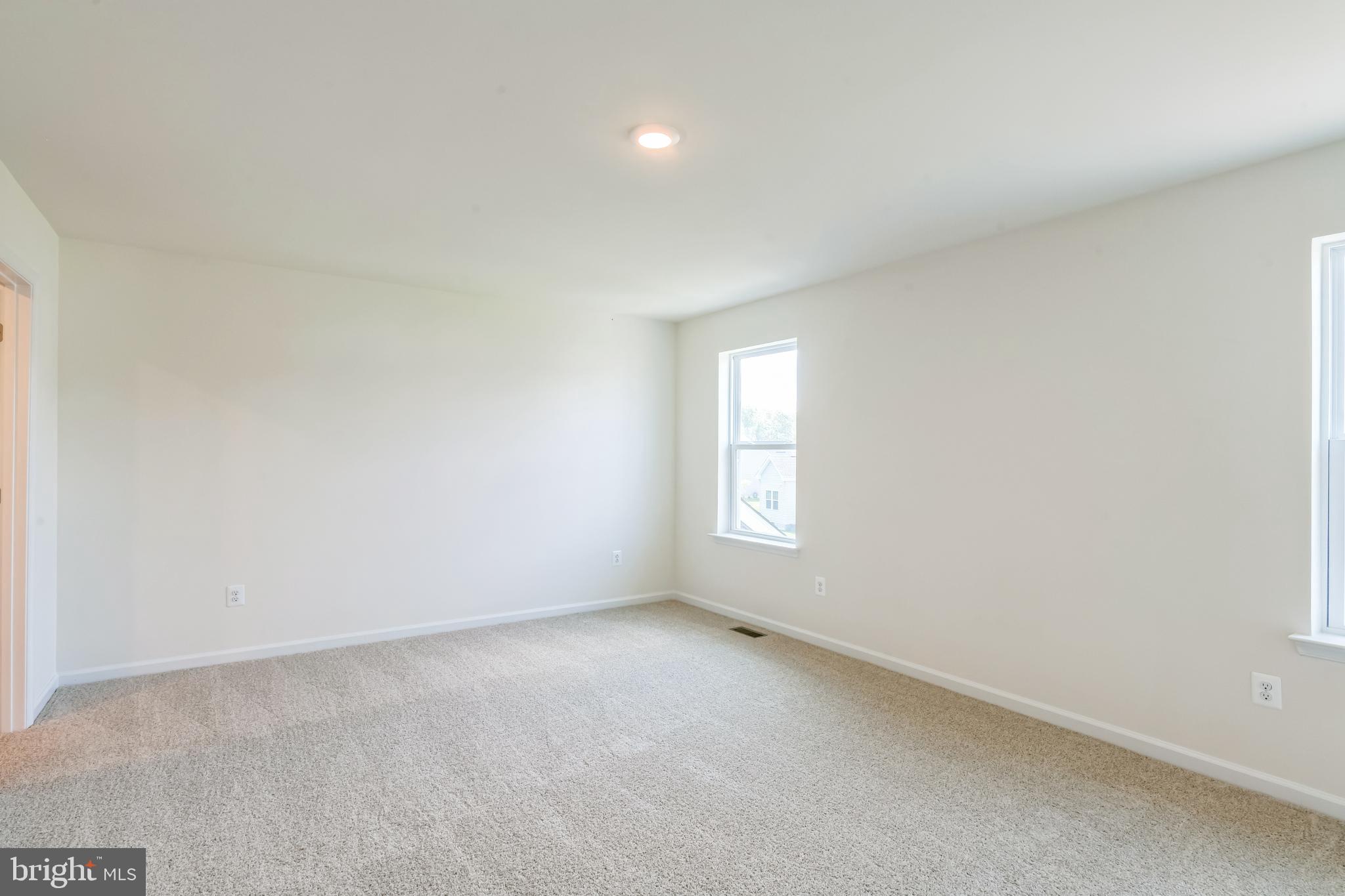 392 Scranton Lane Ocean View, DE 19970 - Photo 12 of 15 an empty room with a window