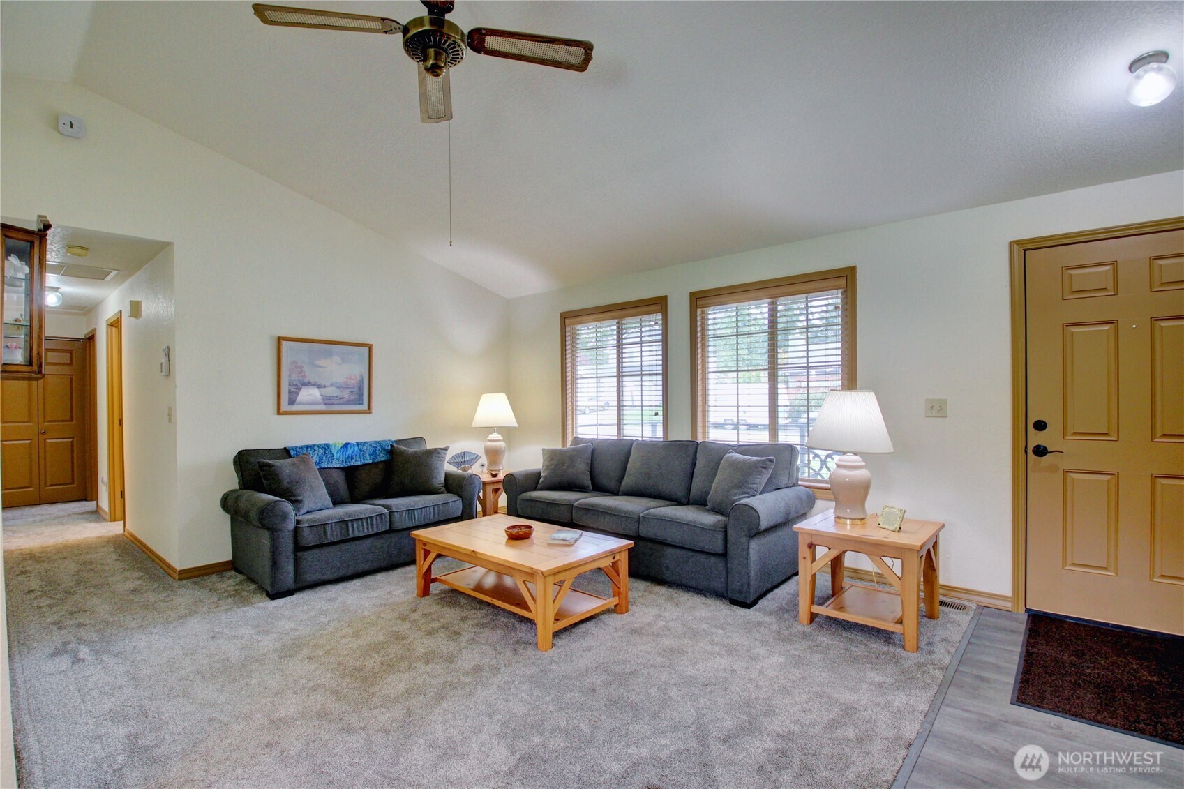 12770 Eagle Drive Burlington, WA 98233 - Photo 4 of 39