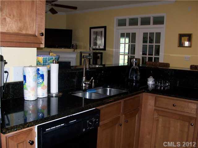 3412 Allenwood Road, Unit 41 Charlotte, NC 28270 - Photo 2 of 16 Gallery Image 2