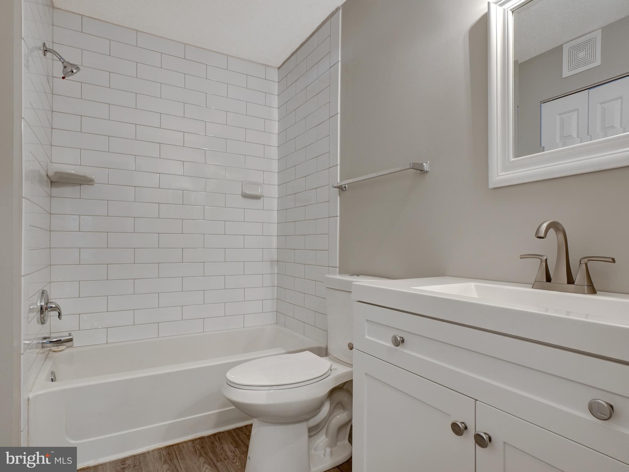 124 Fort Evans Road Southeast, Unit D Leesburg, VA 20175 - Photo 15 of 26 Gallery Image 15