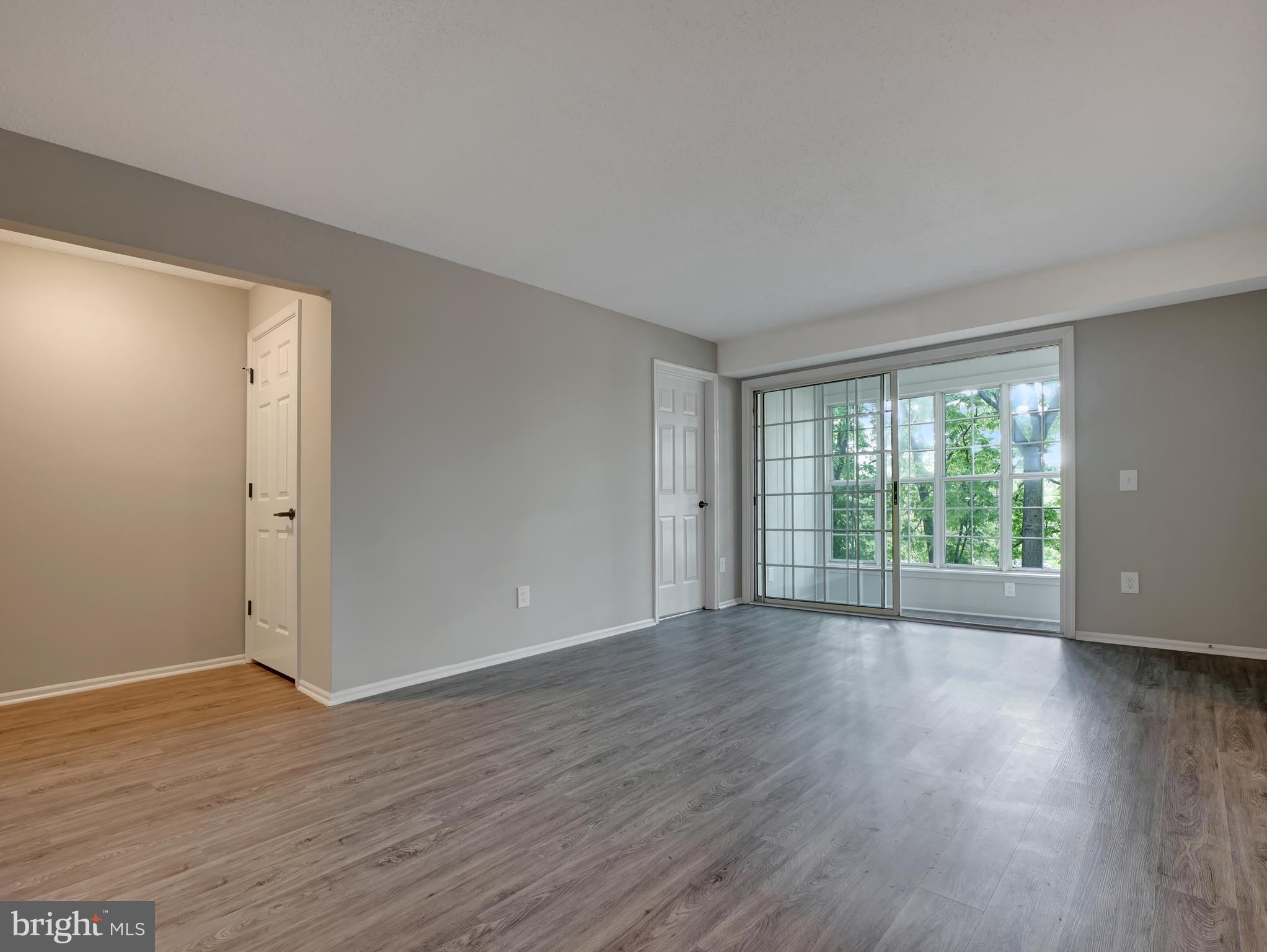 124 Fort Evans Road Southeast, Unit D Leesburg, VA 20175 - Photo 4 of 26 Gallery Image 4