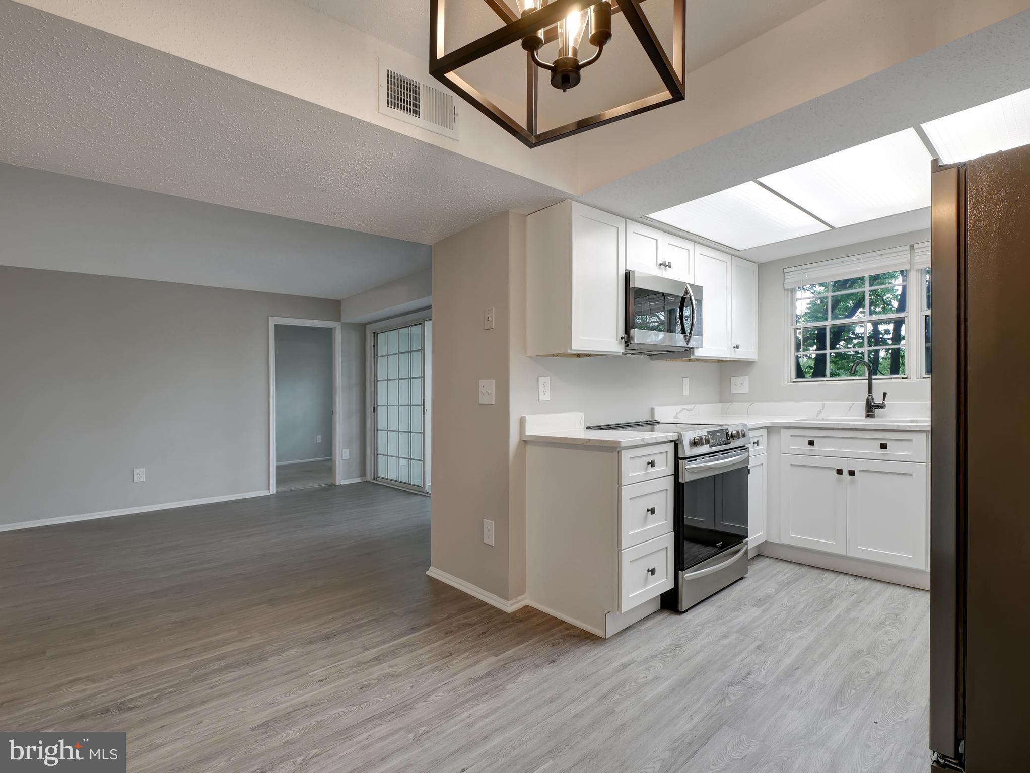 124 Fort Evans Road Southeast, Unit D Leesburg, VA 20175 - Photo 10 of 26 Gallery Image 10