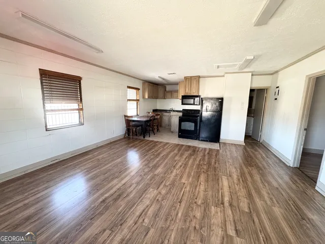 $1,100 | 2384 Highway 80, Dublin, GA 31021