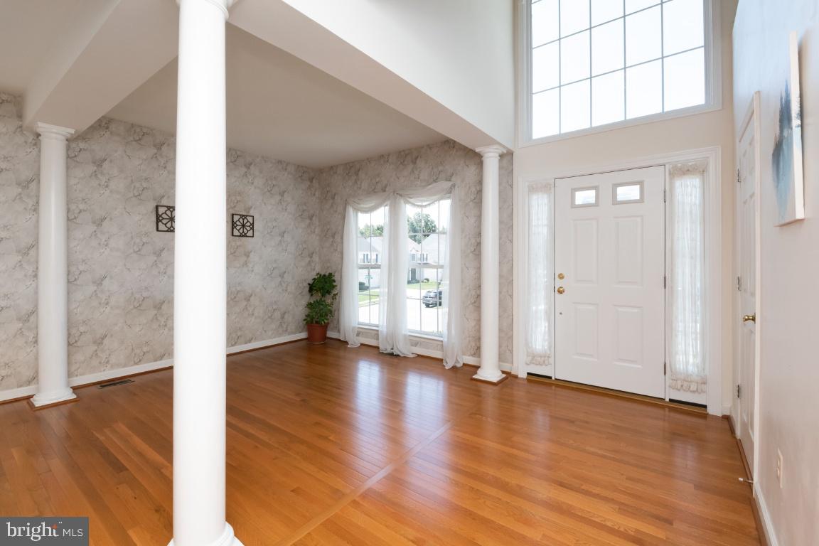 9702 Watts Road Owings Mills, MD 21117 - Photo 7 of 52 Bright and welcoming