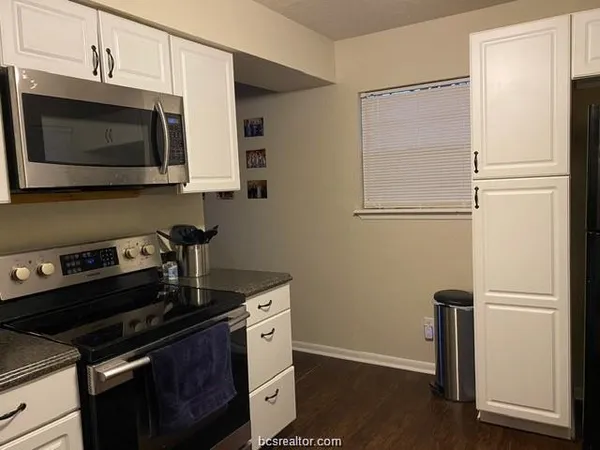 $1,650 | 3005 1st Street, Bryan, TX 77801