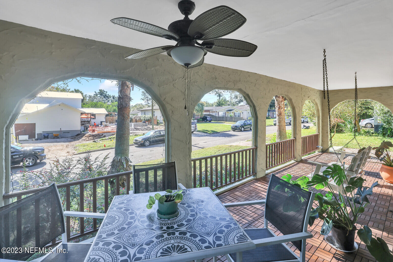 3803 Valencia Road Jacksonville, FL 32205 - Photo 31 of 58 a living room with furniture and a large window