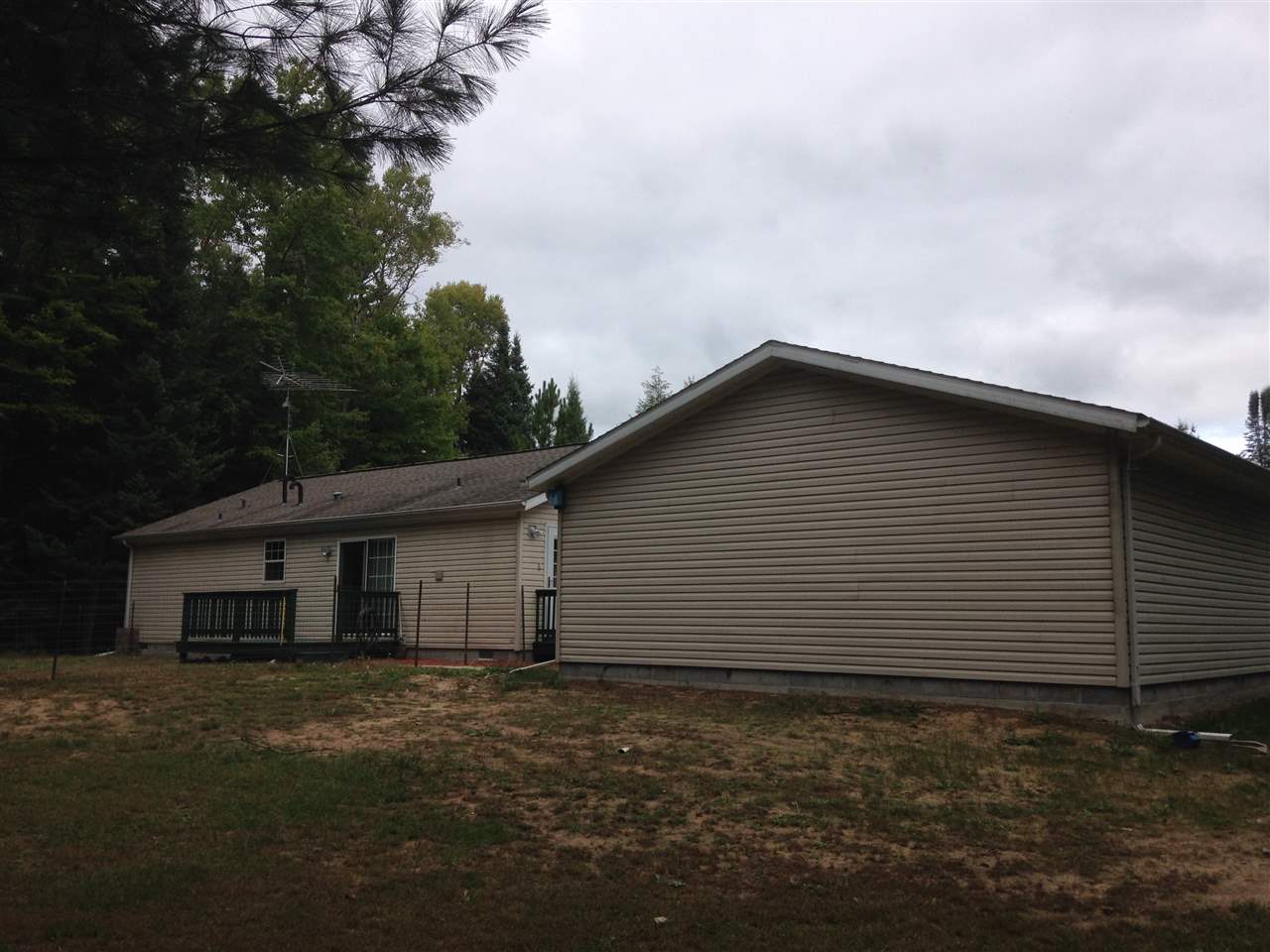 1470 Gerald Miller Road West Branch, MI 48661 - Photo 19 of 27 1853041-18.JPG