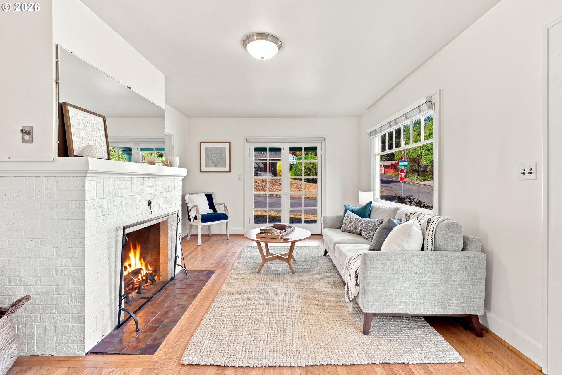 1235 Southwest Cheltenham Street Portland, OR 97239 - Photo 9 of 48 Gallery Image 9