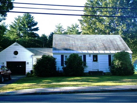 26 Oak Street Rochester, NH 03839 - Photo 1 of 1