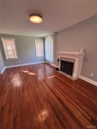 $2,450 | 7330 Ahern Avenue, University City, MO 63130