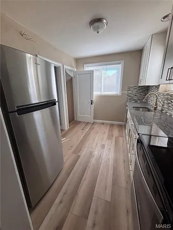 $2,450 | 7330 Ahern Avenue, University City, MO 63130