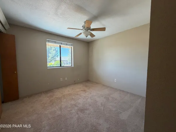 $1,600 | 927 North Old Chisholm Trail, Unit C, Dewey, AZ 86327