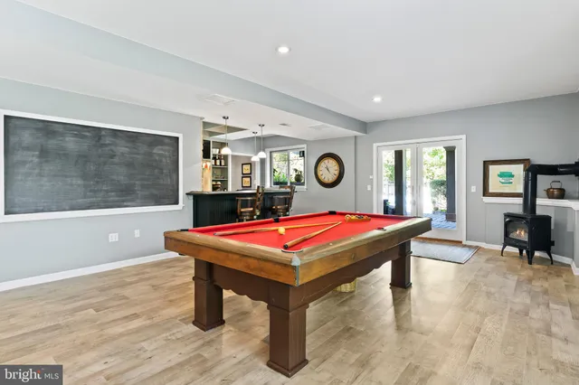 $899,900 | 7 Accent Circle, Camp Hill, PA 17011