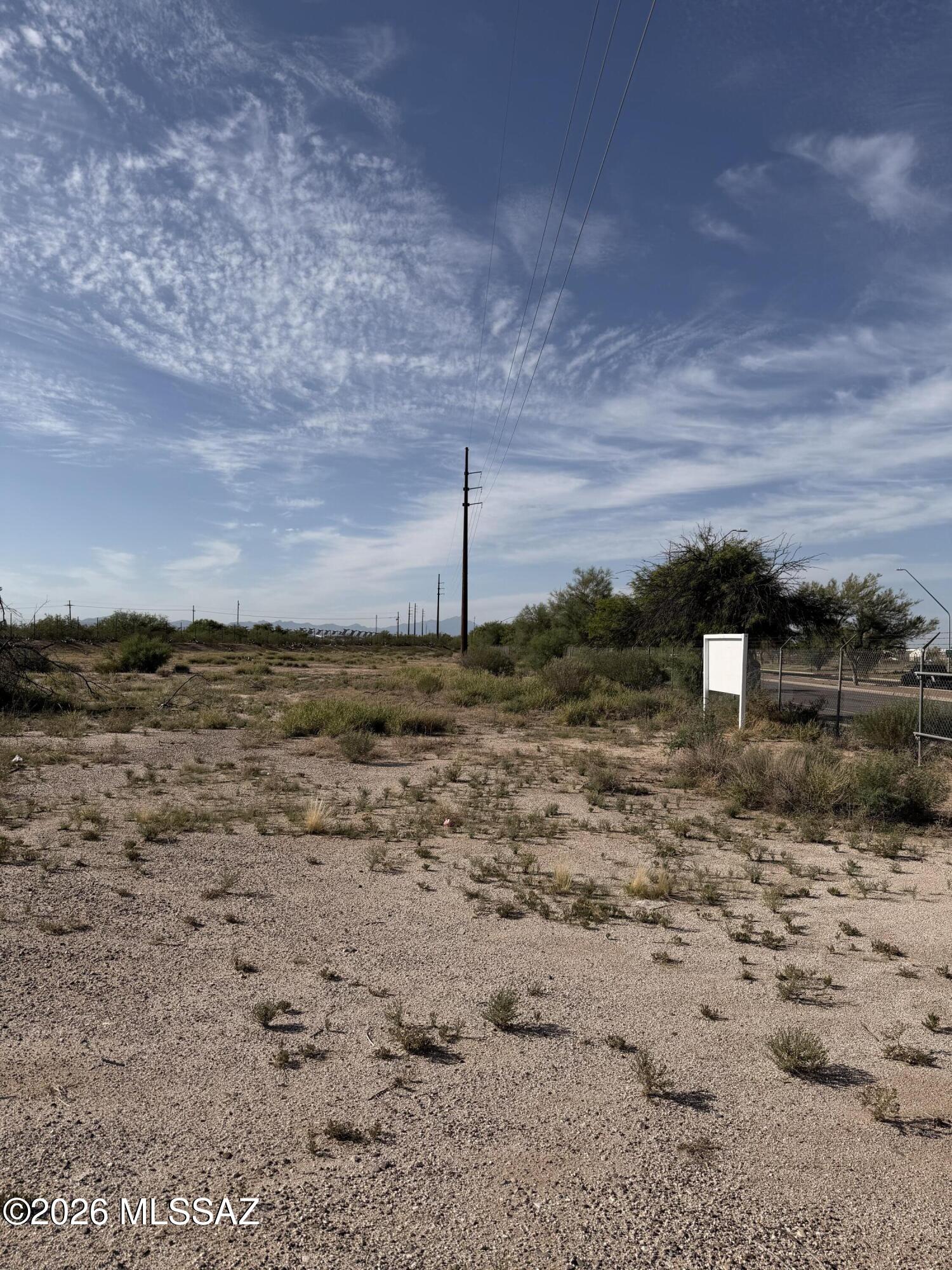 4855 South Kolb Road Tucson, AZ 85730 - Photo 4 of 4 Looking South