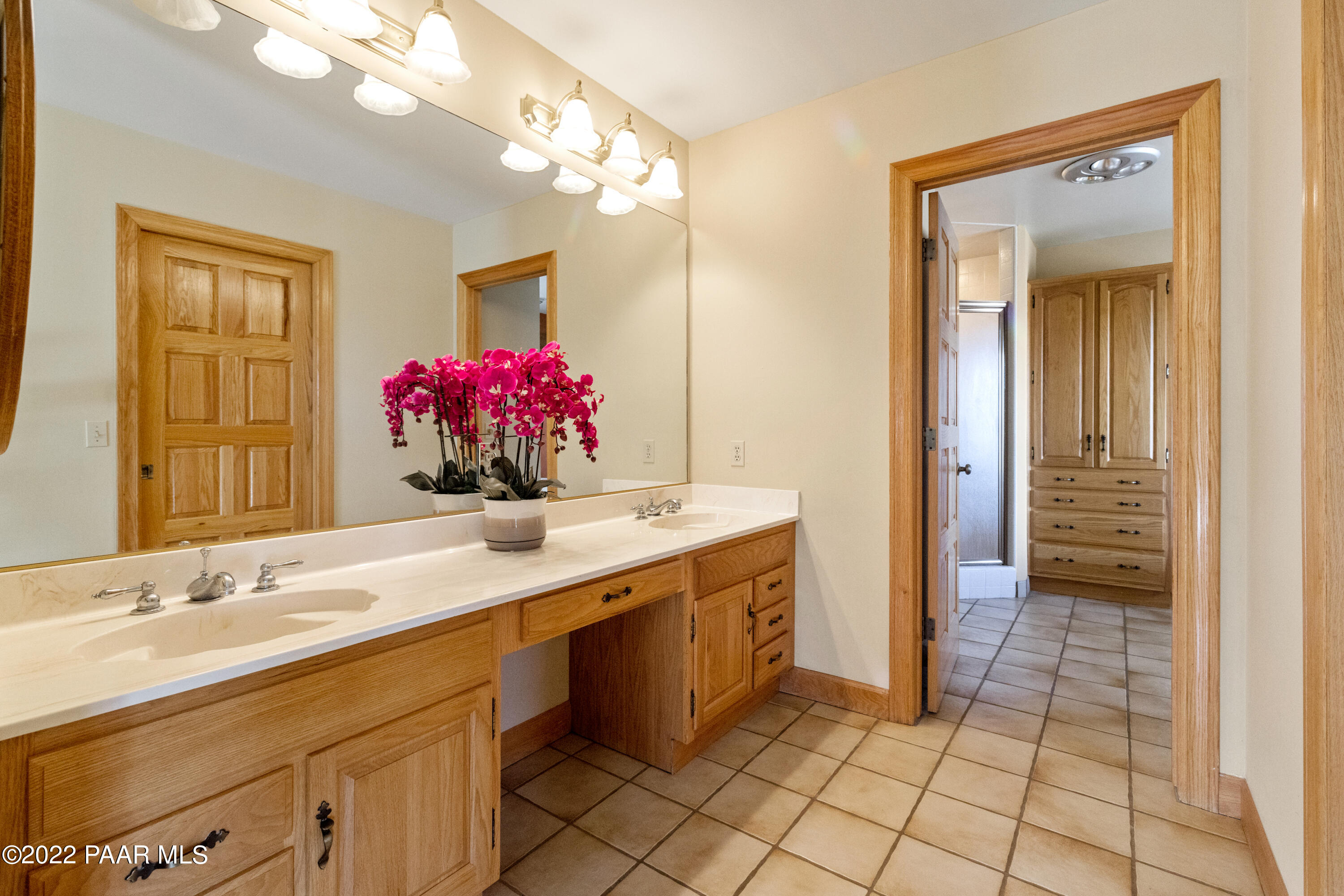 2305 West Bridle Path Road Prescott, AZ 86305 - Photo 20 of 48 Master Bathroom
