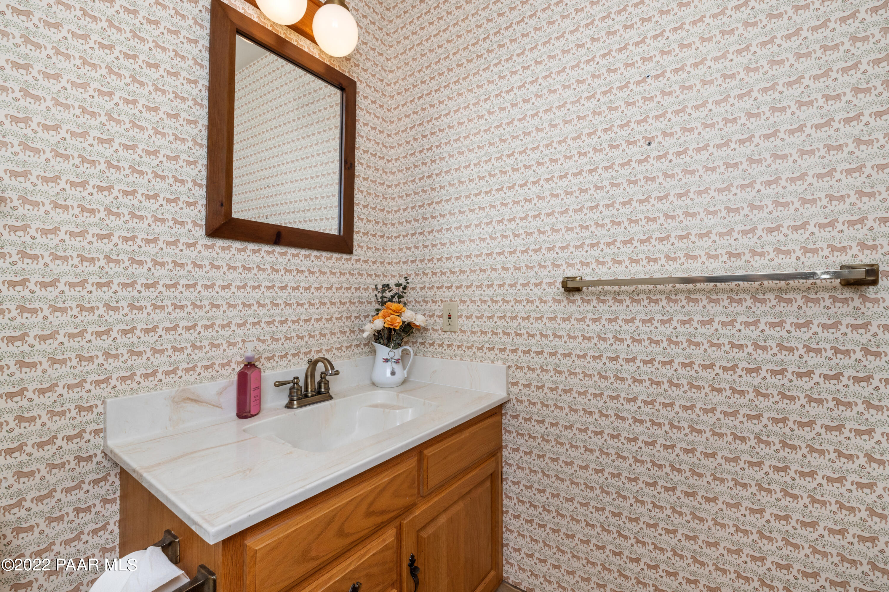 2305 West Bridle Path Road Prescott, AZ 86305 - Photo 27 of 48 Powder Bathroom