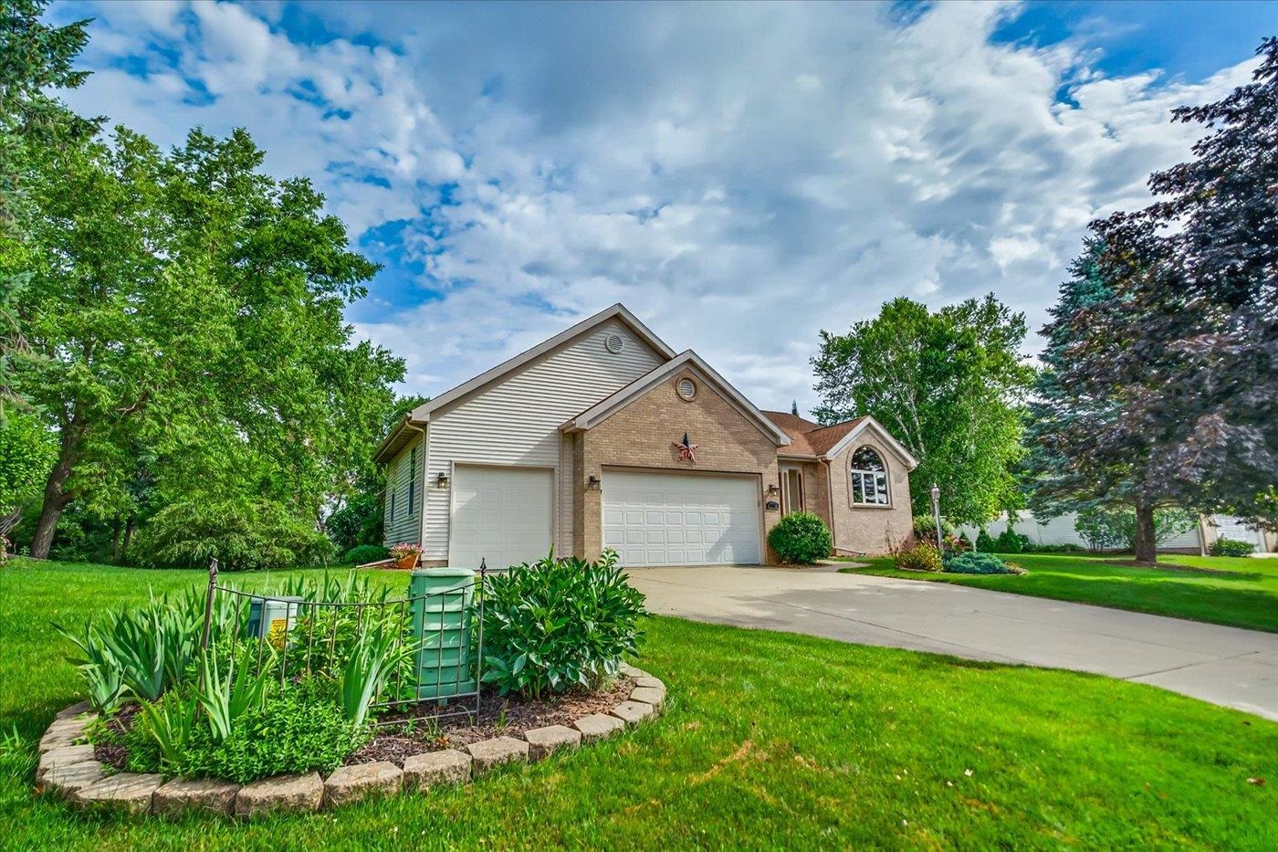 712 Brook Street DeForest, WI 53532 - Photo 68 of 88