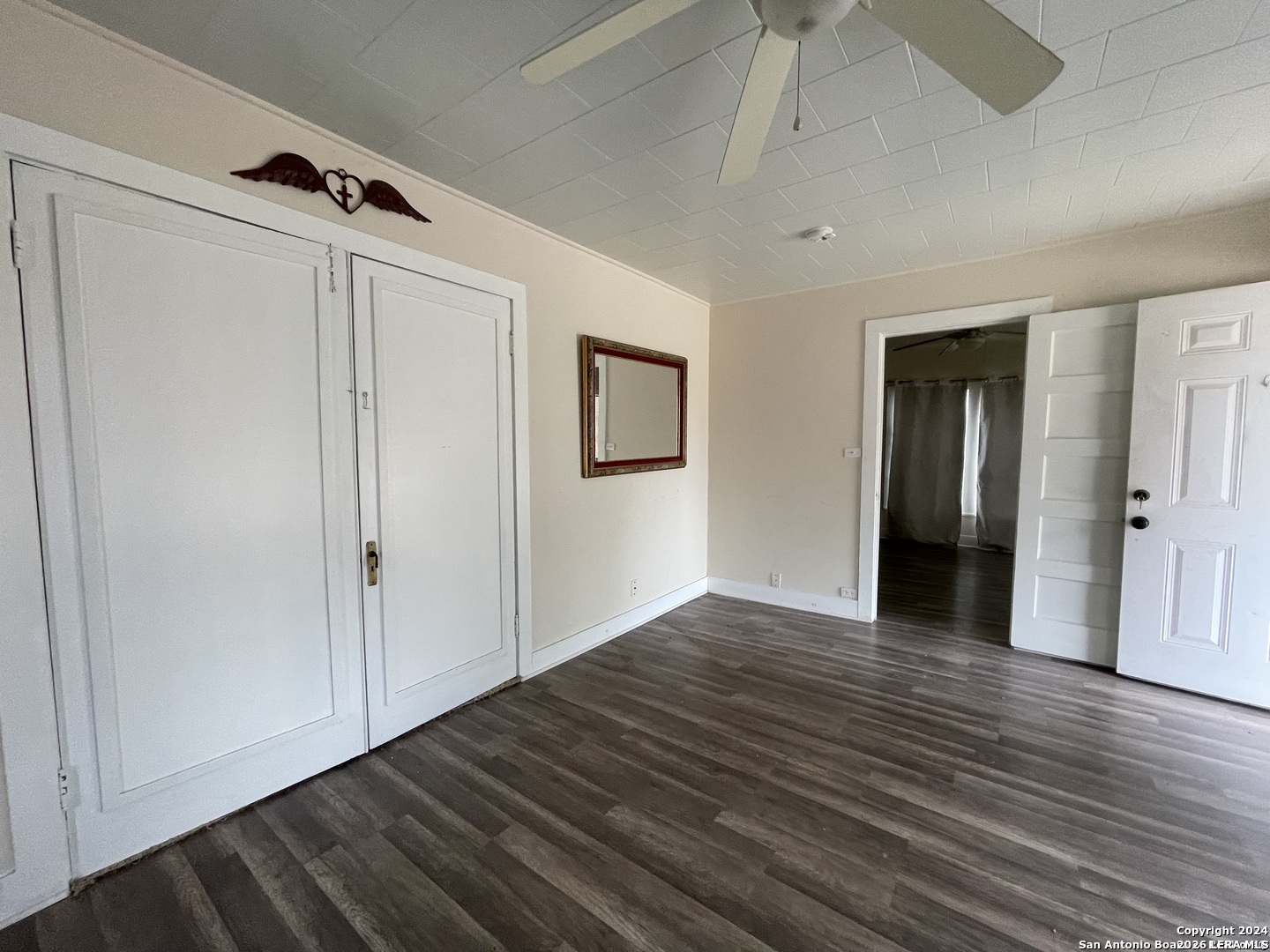 4235 Mickey Road San Antonio, TX 78223 - Photo 7 of 13