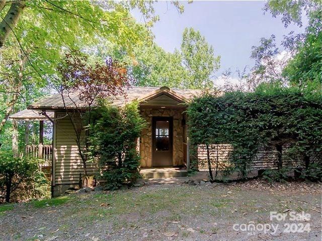 1698 Cabin Flts Road Sylva, NC 28779 - Photo 1 of 25