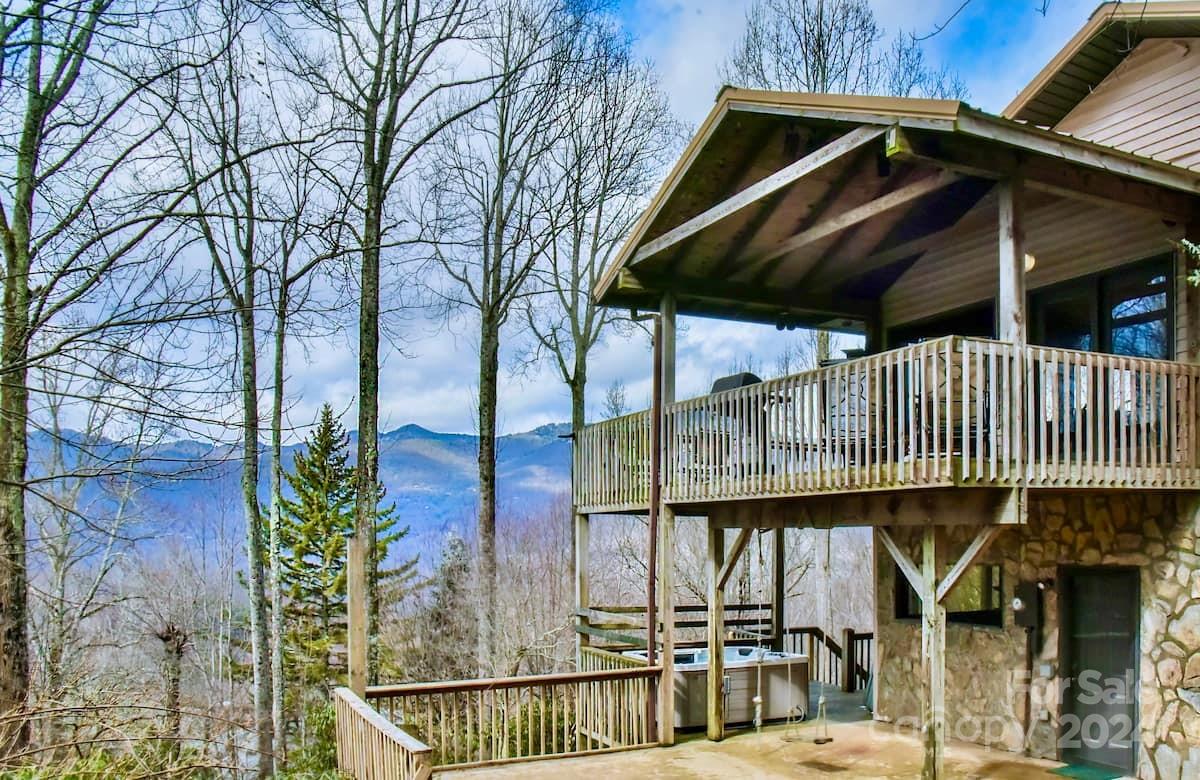 1698 Cabin Flts Road Sylva, NC 28779 - Photo 5 of 25