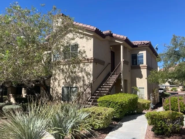 $1,350 | 8501 West University Avenue, Unit 2016, Las Vegas, NV 89147