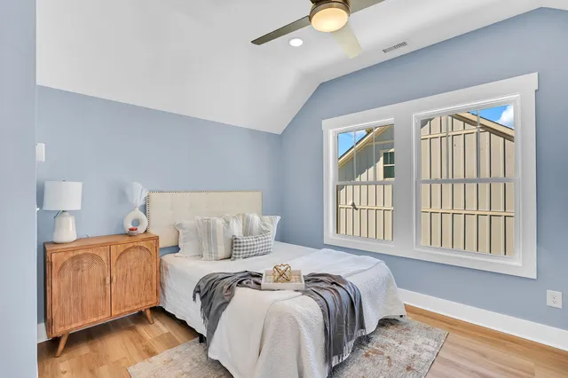 a view of empty room with window