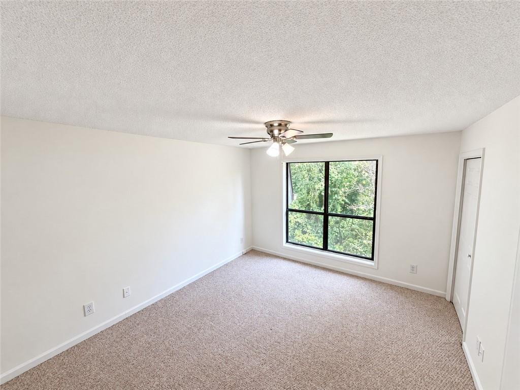 2657 Lenox Road Northeast, Unit P213 Atlanta, GA 30324 - Photo 12 of 25 Gallery Image 12