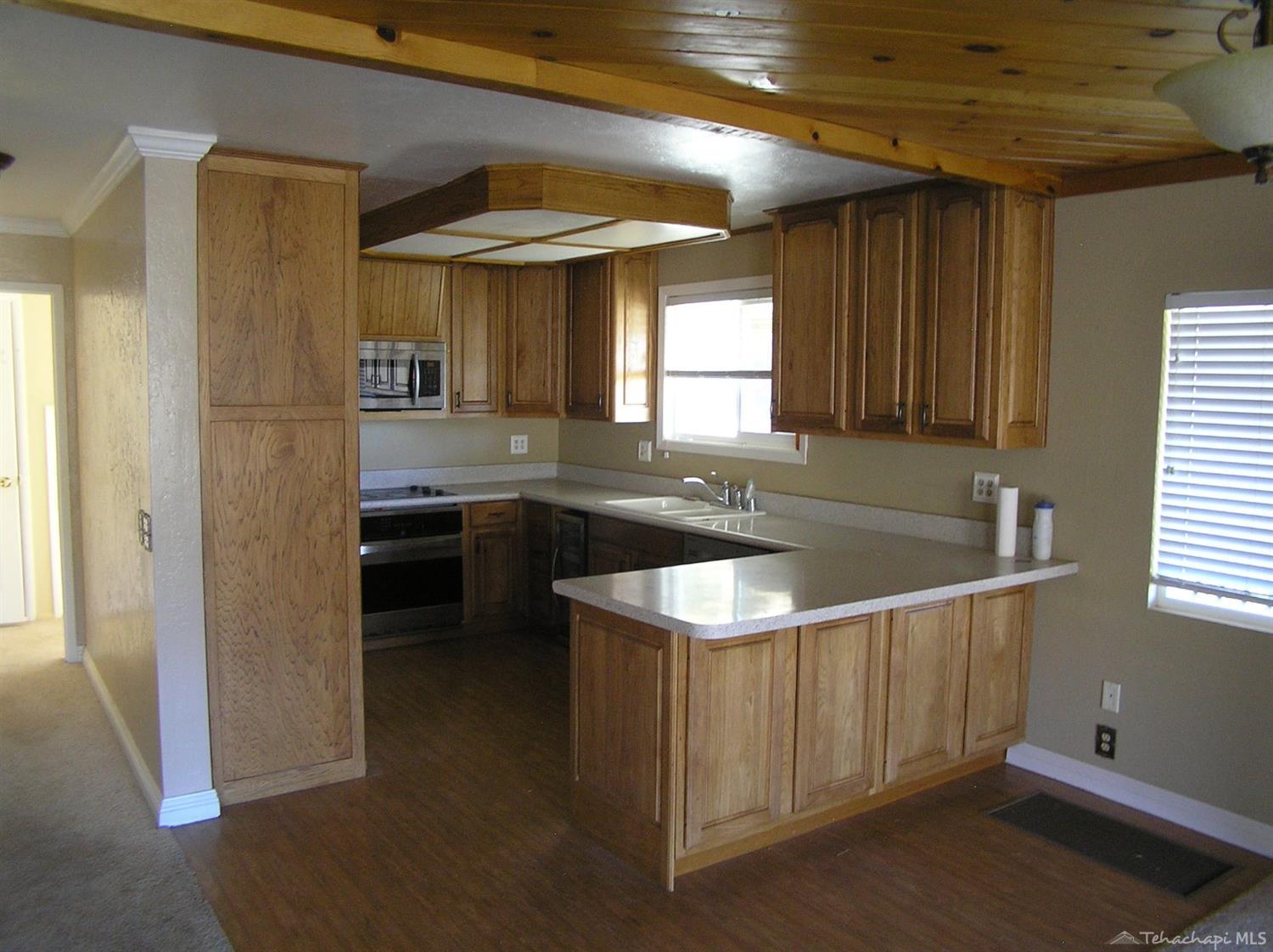 29300 South Lower Valley Road Tehachapi, CA 93561 - Photo 14 of 59 Gallery Image 14