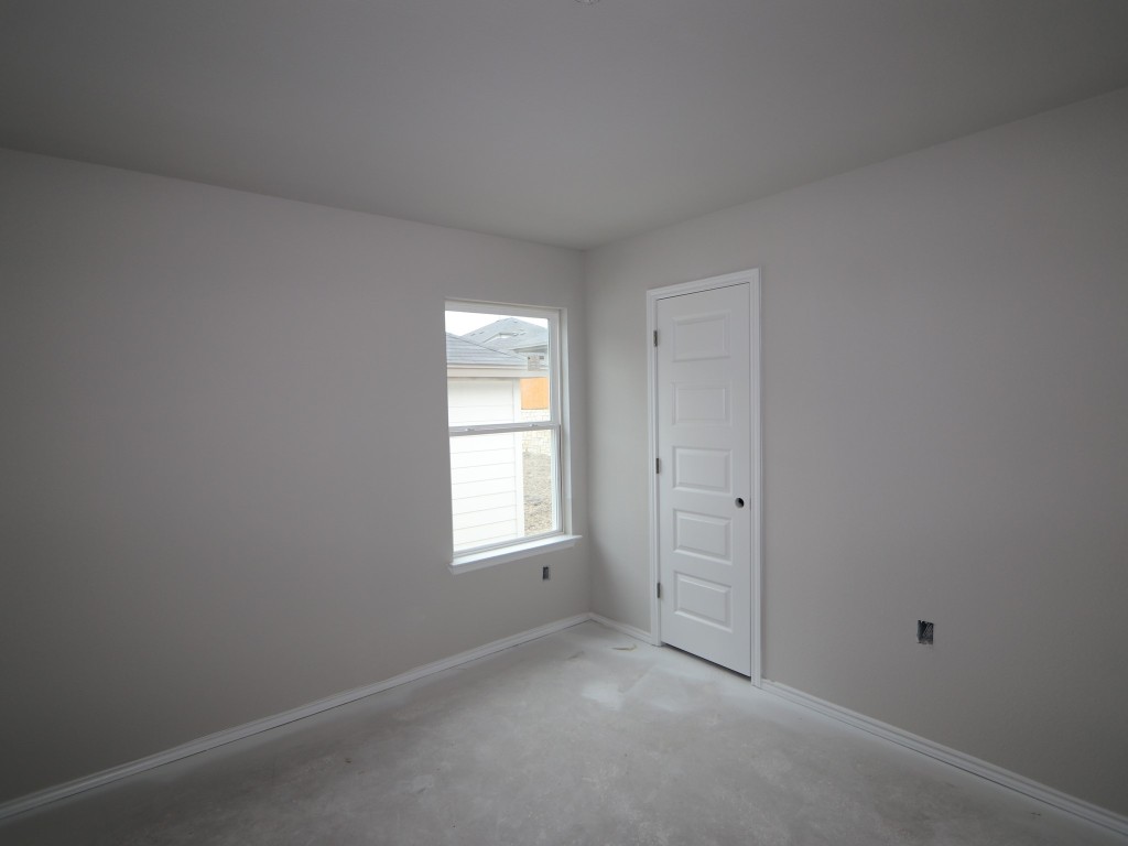 9221 Furman Drive Austin, TX 78747 - Photo 6 of 16