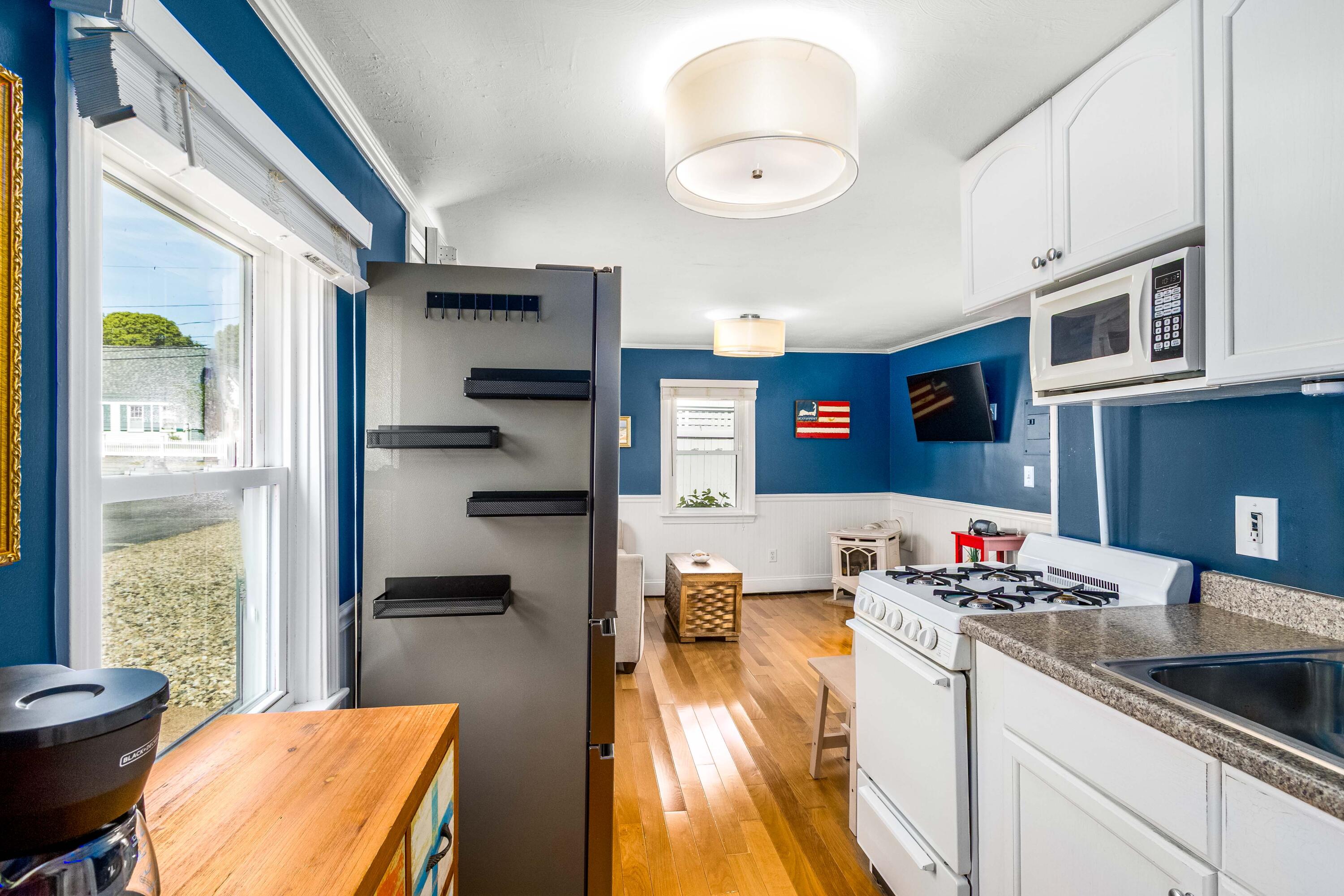 128 Sea Street, Unit 2 Dennis Port, MA 02639 - Photo 7 of 12 IMG_9846-Edit