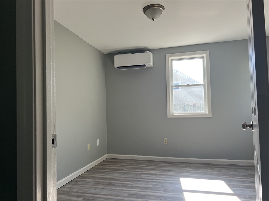 1017 Pine Street Fall River, MA 02723 - Photo 10 of 34