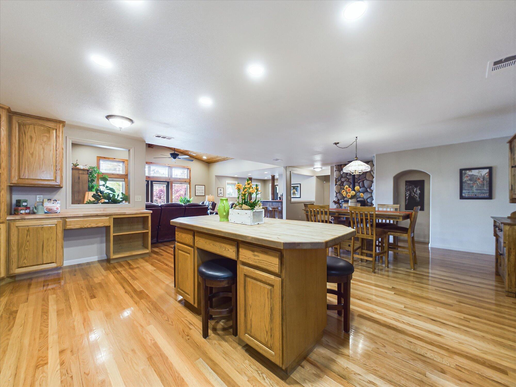 3925 Campton Road Eureka, CA 95503 - Photo 22 of 69 22-3925 Campton Road Eureka-121