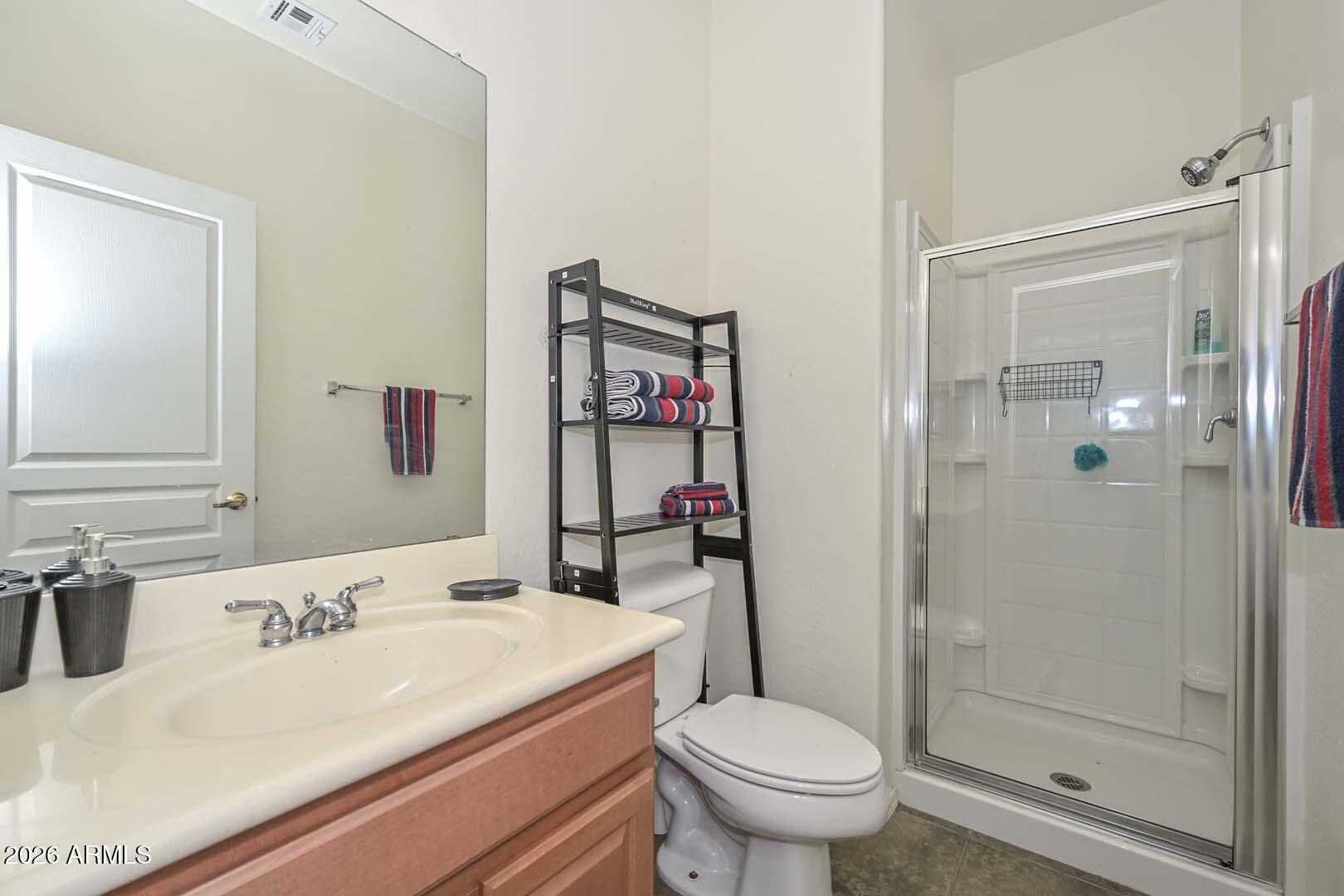 6924 West Carson Road Laveen, AZ 85339 - Photo 21 of 37 Guest Bath