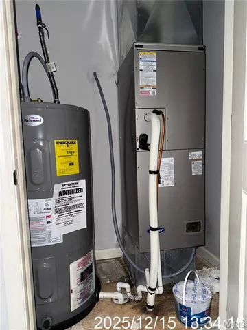 $293,500 | 5400 Private Road 1351, Pomona, MO 65789