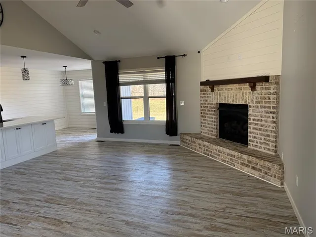 $293,500 | 5400 Private Road 1351, Pomona, MO 65789