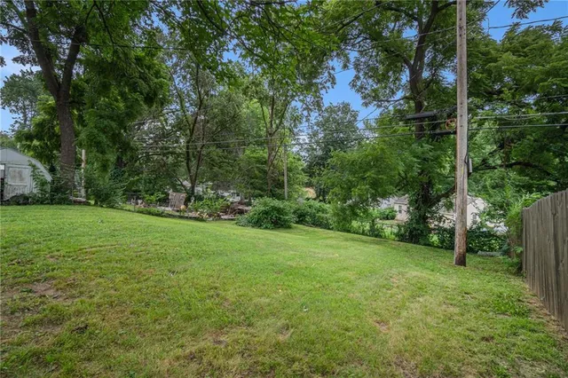 $205,000 | 915 Northeast 44th Street, Kansas City, MO 64116