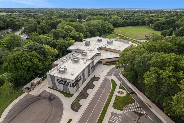 $205,000 | 915 Northeast 44th Street, Kansas City, MO 64116