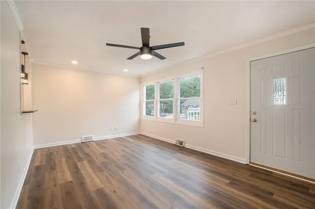 $205,000 | 915 Northeast 44th Street, Kansas City, MO 64116