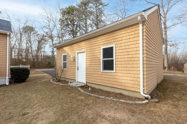 $525,000 | 14 Briarwood Drive, Wareham, MA 02571