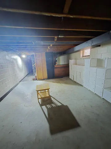 $1,300 | 1715 Polk Street Northeast, Minneapolis, MN 55413