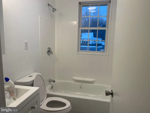 $370,000 | 9521 Badger Avenue, Clinton, MD 20735