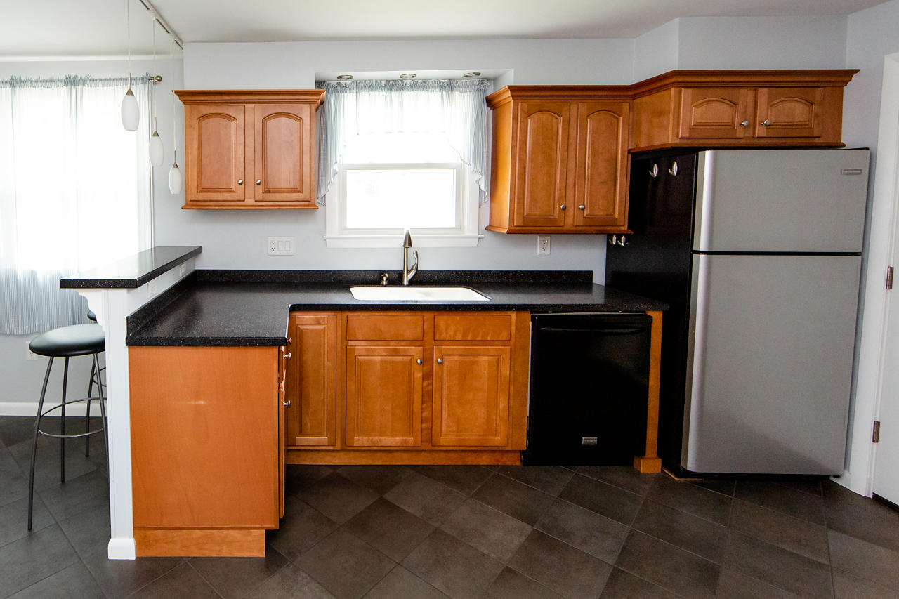 1087 Main Street Bangor, ME 04401 - Photo 11 of 25 1087_MainStreet_11