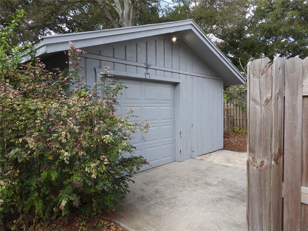 8308 Beasley Road Tampa, FL 33615 - Photo 16 of 49 Gallery Image 16