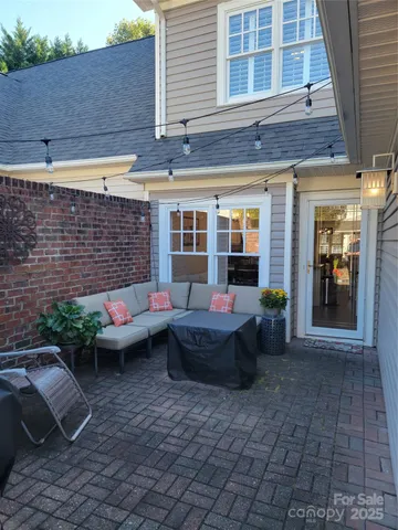 $429,900 | 69 40th Ave Drive Northeast, Hickory, NC 28601