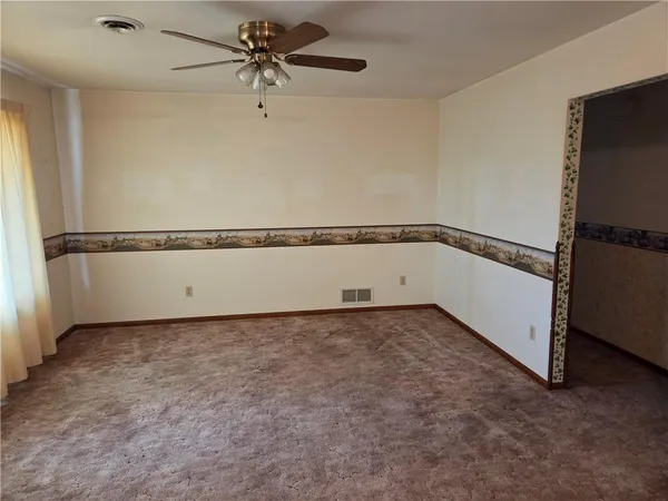 $399,000 | 15941 Us Highway, Unit 15941, Muscotah, KS 66058