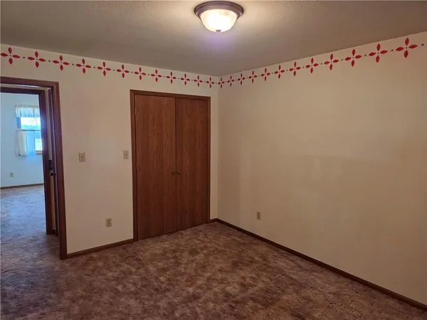 $399,000 | 15941 Us Highway, Unit 15941, Muscotah, KS 66058