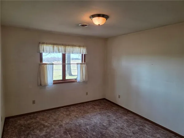 $399,000 | 15941 Us Highway, Unit 15941, Muscotah, KS 66058
