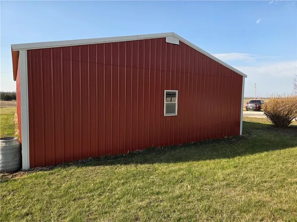 $399,000 | 15941 Us Highway, Unit 15941, Muscotah, KS 66058