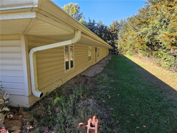 $399,000 | 15941 Us Highway, Unit 15941, Muscotah, KS 66058