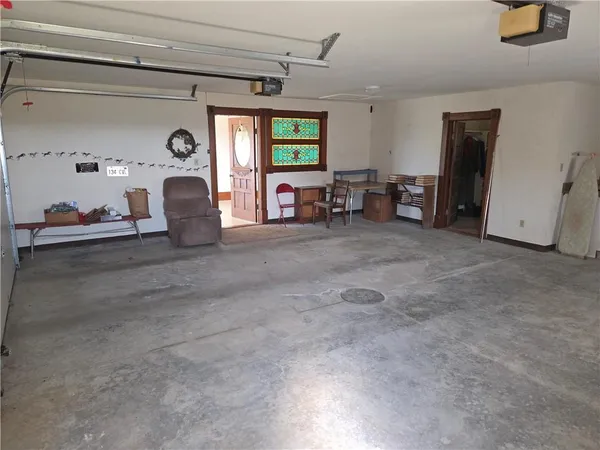 $399,000 | 15941 Us Highway, Unit 15941, Muscotah, KS 66058
